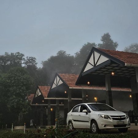 Villa Meghamalhar à Mananthavady Extérieur photo